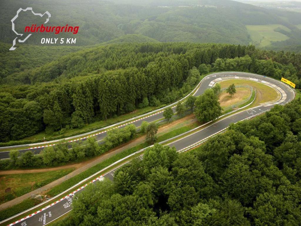 Waldhaus Nearby Nuerburgring Villa Bongard Bagian luar foto